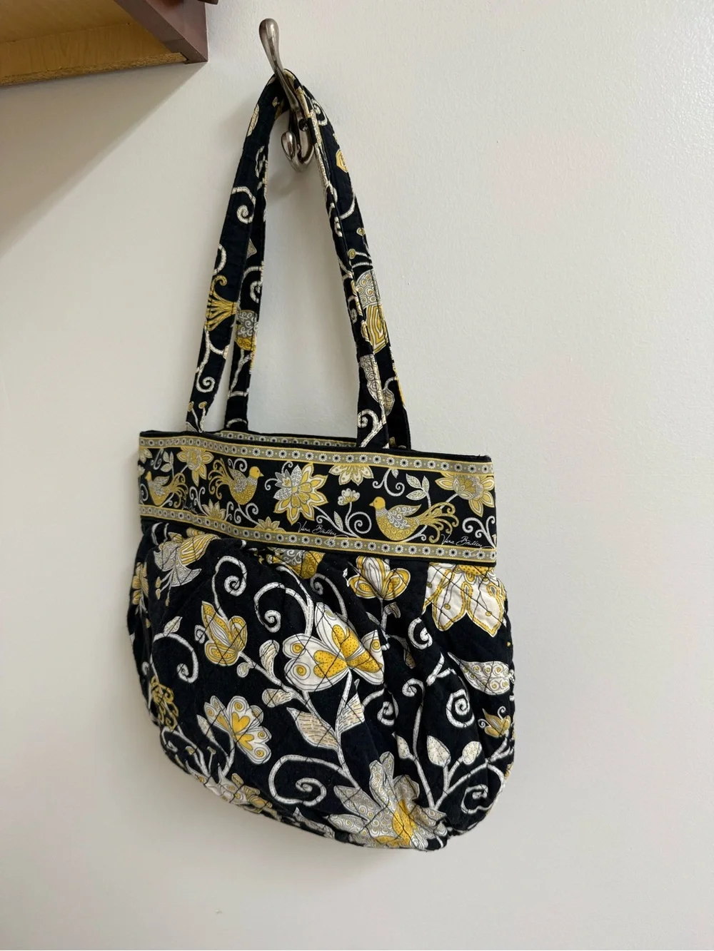 Vera Bradley brand vera